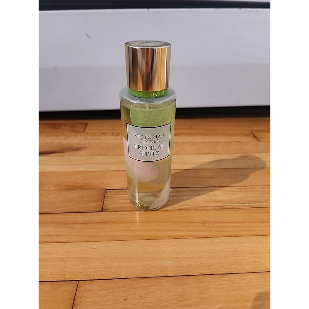 VICTORIA’S SECRET TROPICAL SPRITZ FRAGRANCE BODY MIST SPRAY SPLASH 8.4 oz NEW
